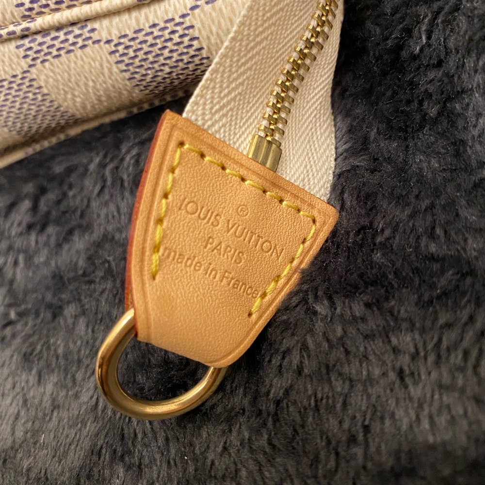 Pochette - Picture 6 of 8